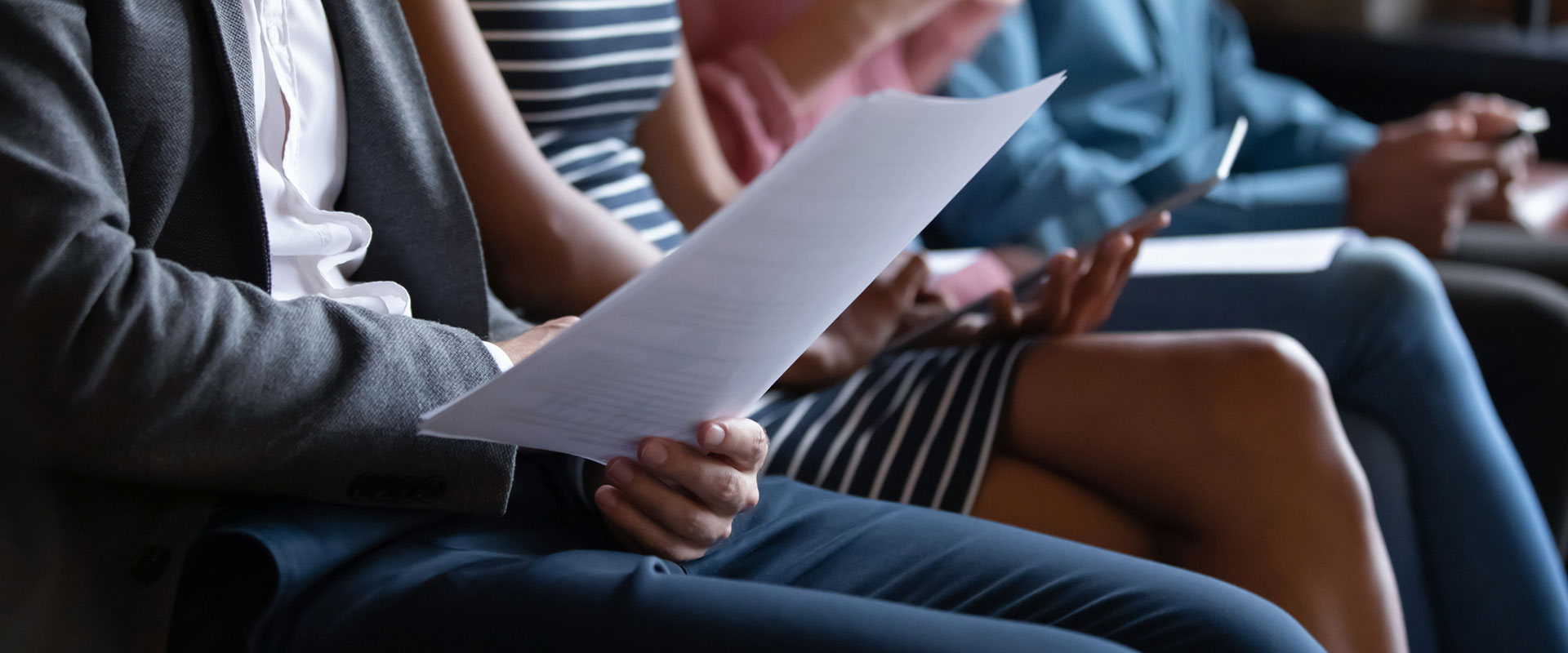 Collecting Unemployment as a Real Estate Agent in the Age of